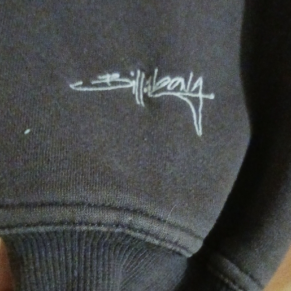 Billabong Men's Dark Brown Hoodie with Red Accents - Picture 4 of 4